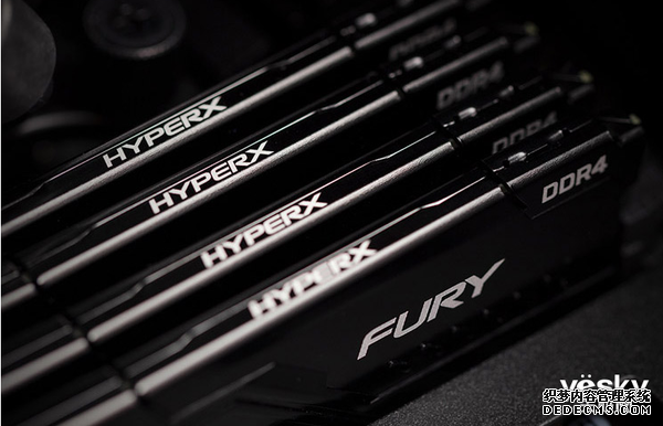 װս HyperX FURY DDR4׵ϵк