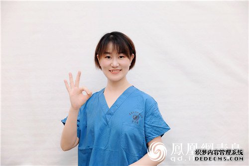 最美医护者丨青大附院第三变态网页游戏批援鄂医疗队护士胡晓森：医者温暖绽放
