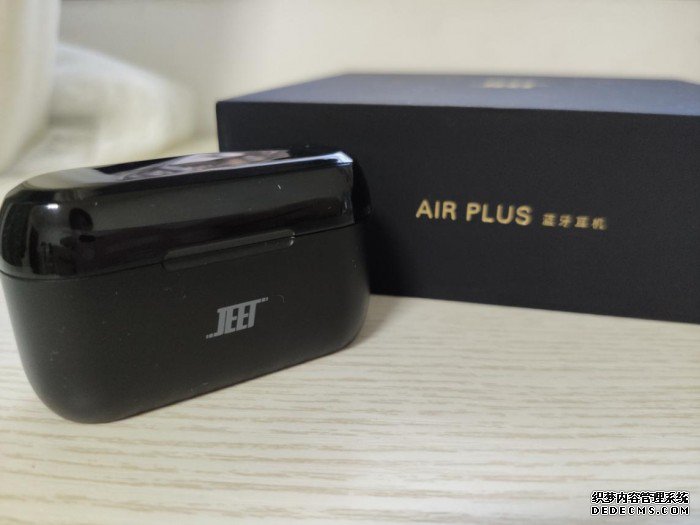 ƷӲ˶쭣JEET Air Plus VS ṷX5