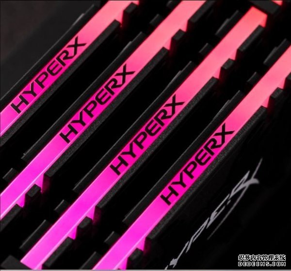 HyperXPredatorbtҳϵDDR4 RGBڴ